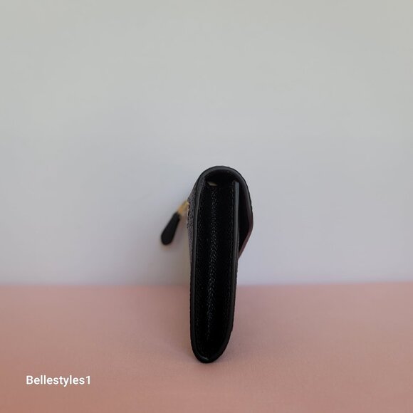 COACH Wyn Envelope Crossgrain Leather Wallet- Black color⭐ - Picture 10 of 16